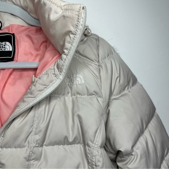 The North Face 550 Down Faux Fur Trim Hood Long Puffer Jacket Pink & Light Gray - Picture 4 of 12